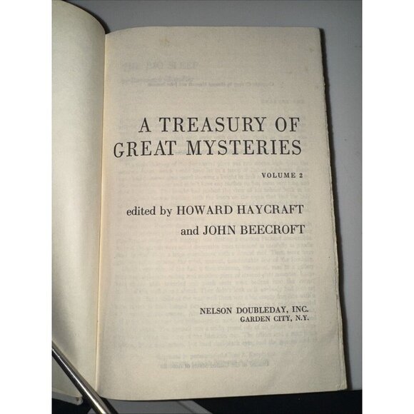 A Treasury of Great Mysteries by Howard Haycraft & John Beecroft Vol 1 & 2 HC - Picture 6 of 14